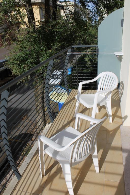 Hotel Esperia Cattolica Zimmer foto